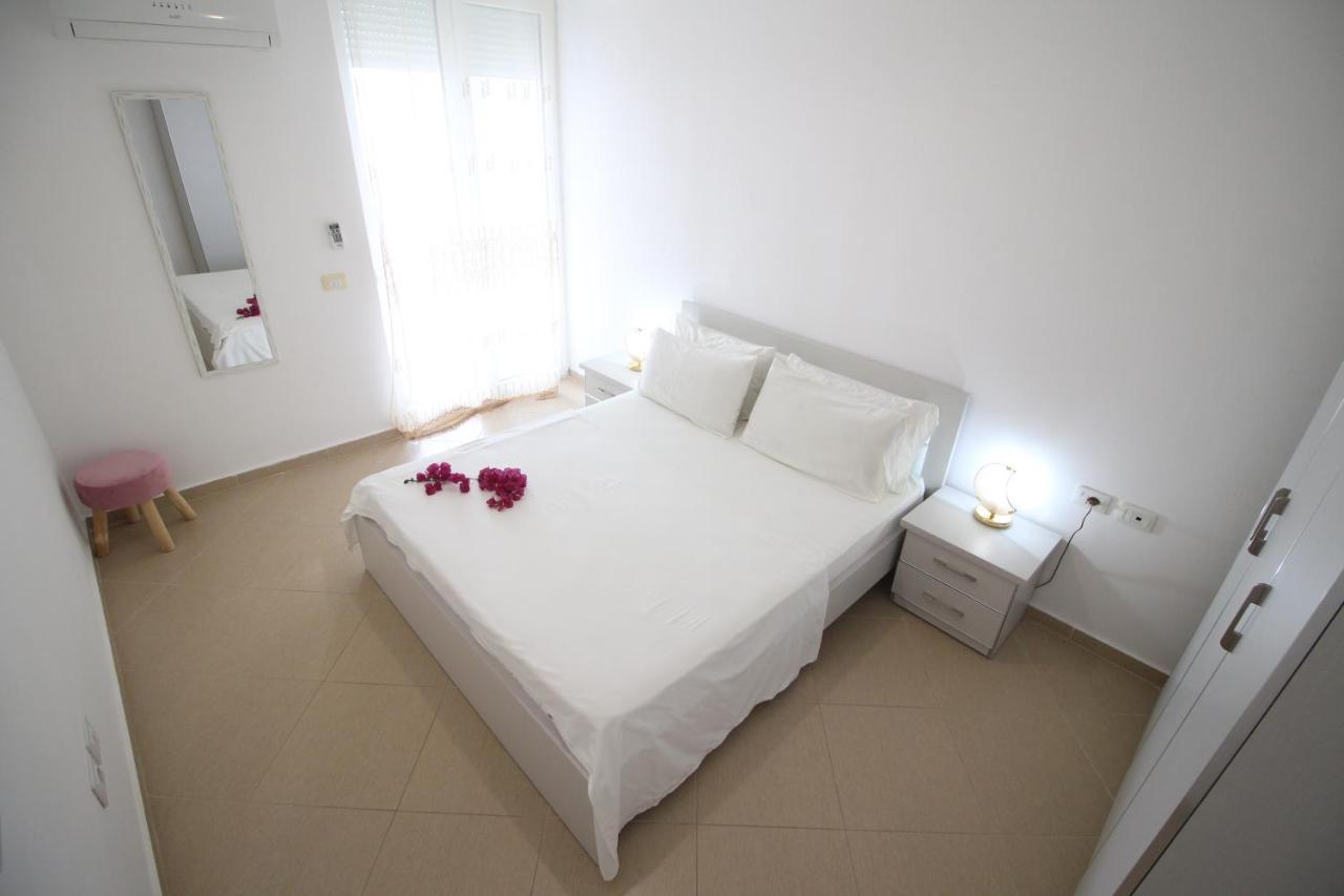 The Bay Apartments Sarande Exterior photo