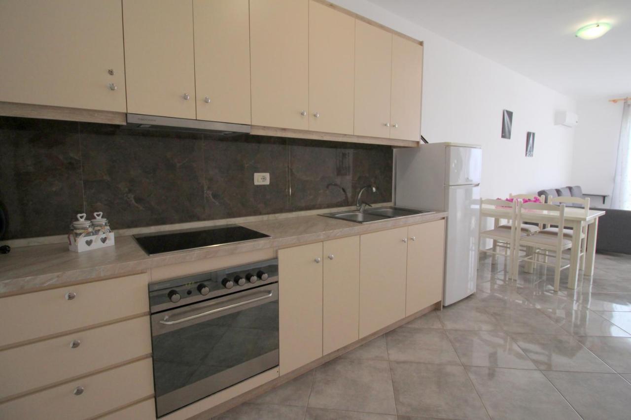 The Bay Apartments Sarande Exterior photo