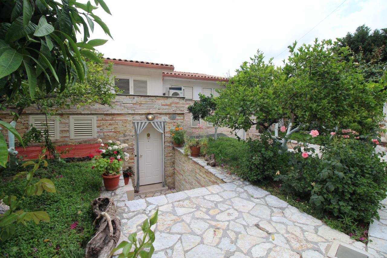 The Bay Apartments Sarande Exterior photo