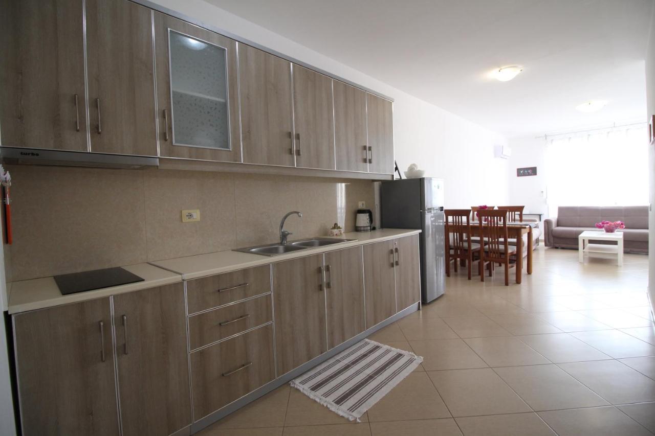 The Bay Apartments Sarande Exterior photo